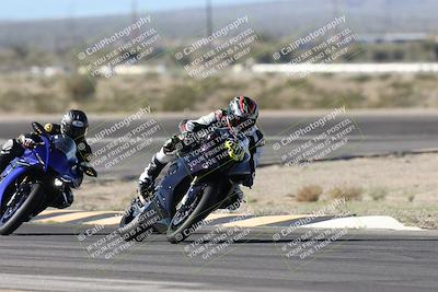 media/Jan-15-2026-Racers Edge (Thu) [[dfebeb70ab]]/3-B Group/Session 2 (Turn 11)/